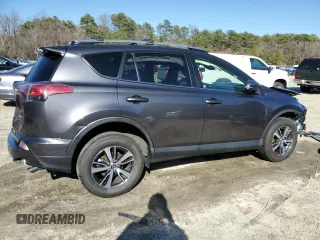 2018 Toyota RAV4 XLE with VIN JTMRFREV7JJ225848, listed as a Copart auction lot 47878355 with Not Provided miles and Salvage Title. Bid and sale history available at DreamBid. Image 3.