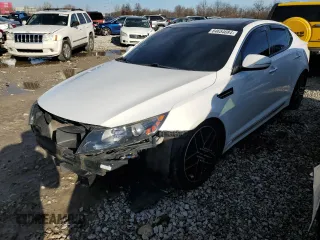 2013 Kia Optima SX with VIN 5XXGR4A66DG111610, listed as a Copart auction lot 84654084 with 172,072 mi miles and Salvage title. Bid and sale history available at DreamBid. Image 1.