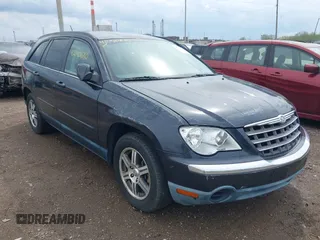 2007 Chrysler Pacifica Touring with VIN 2A8GM68X07R142302, listed as a IAAI auction lot 42140680 with 134,049 mi miles and . Bid and sale history available at DreamBid. Image 6.