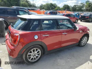 2016 MINI Hardtop 4 Door S with VIN WMWXU3C55G2D29139, listed as a Copart auction lot 61528735 with 36,700 mi miles and Salvage title. Bid and sale history available at DreamBid. Image 3.