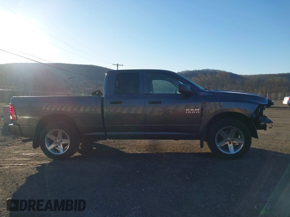 2018 Ram 1500 Express with VIN 1C6RR7FG3JS129258, listed as a IAAI auction lot 41785815 with 69,455 mi miles. Bid and sale history available at carsss.com. Image 14.