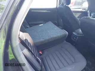 2013 Ford Fusion SE Hybrid с VIN 3FA6P0LU1DR208081, выставлен на аукционе IAAI как лот 42559905 с пробегом 149 340 миль миль и . История ставок и продаж доступна на DreamBid. Изображение 8.
