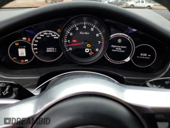 2017 Porsche Panamera Turbo с VIN WP0AF2A79HL150774, выставлен на аукционе Copart как лот 73202514 с пробегом 34 972 миль миль и Списание • Salvage title. История ставок и продаж доступна на DreamBid. Изображение 9.