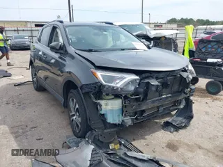 2017 Toyota RAV4 LE z VIN JTMZFREV4HJ123708, wystawiony jako IAAI lot #41691570 z przebiegiem 150 489 mil mil oraz . Historia ofert i sprzedaży dostępna na DreamBid. Obrazek 1.