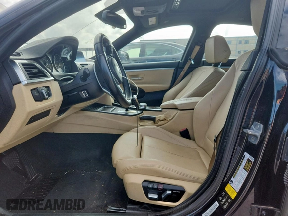 2019 BMW 4 Series 430i xDrive z VIN WBA4J3C5XKBL05940, wystawiony jako Copart lot #64840735 z przebiegiem 175 637 mil mil oraz Czysty tytuł • Clean title. Historia ofert i sprzedaży dostępna na DreamBid. Obrazek 7.