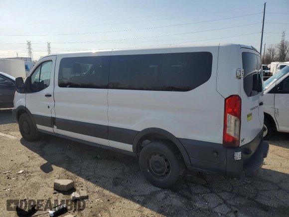 2015 Ford Transit XL z VIN 1FBZX2ZM0FKA16284, wystawiony jako Copart lot #52119165 z przebiegiem 340 384 mil mil oraz Czysty tytuł • Clean title. Historia ofert i sprzedaży dostępna na DreamBid. Obrazek 2.