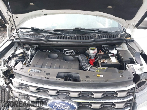 2016 Ford Explorer with VIN 1FM5K8BH5GGB63791, listed as a IAAI auction lot 41146771 with 205,423 mi miles and . Bid and sale history available at carsss.com. Image 10.