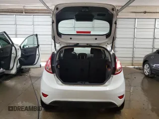 2019 Ford Fiesta SE with VIN 3FADP4EJ4KM150415, listed as a Copart auction lot 43712845 with 92,595 mi miles and Clean Title. Bid and sale history available at DreamBid. Image 6.