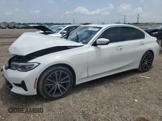 2022 BMW 3 Series 330i z VIN 3MW5R1J07N8C63497, wystawiony jako Copart lot #54549985 z przebiegiem Nie podano mil oraz Szkoda całkowita • Salvage title. Historia ofert i sprzedaży dostępna na DreamBid. Obrazek 1.