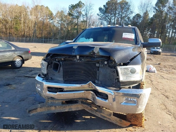 2018 Ram 2500 Laramie with VIN 3C6UR5FL4JG380373, listed as a IAAI auction lot 41634182 with 159,770 mi miles. Bid and sale history available at carsss.com. Image 6.