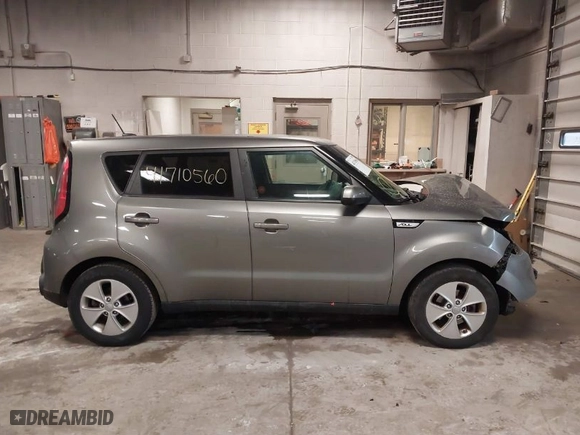 2016 Kia Soul with VIN KNDJN2A26G7289579, listed as a IAAI auction lot 41710560 with NaN miles. Bid and sale history available at carsss.com. Image 14.