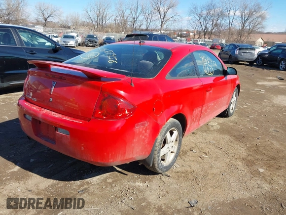 2009 Pontiac G5 with VIN 1G2AS18H597259638, listed as a IAAI auction lot 41687456 with 101,688 mi miles. Bid and sale history available at carsss.com. Image 4.