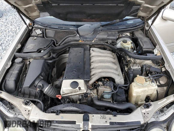 1999 Mercedes-Benz E with VIN WDBJF25H7XA934446, listed as a Copart auction lot 51386255 with 218,439 mi miles and Clean Title. Bid and sale history available at DreamBid. Image 11.