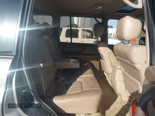 2001 Lexus LX 470 z VIN JTJHT00W113500583, wystawiony jako IAAI lot #42373922 z przebiegiem 269 323 mil mil oraz . Historia ofert i sprzedaży dostępna na DreamBid. Obrazek 8.
