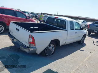 2013 Toyota Tacoma with VIN 5TFTX4CN2DX032744, listed as a IAAI auction lot 41997093 with 213,886 mi miles and . Bid and sale history available at DreamBid. Image 4.