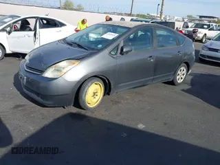 2006 Toyota Prius with VIN JTDKB20UX63198269, listed as a IAAI auction lot 42035926 with Not Provided miles. Bid and sale history available at carsss.com. Image 2.