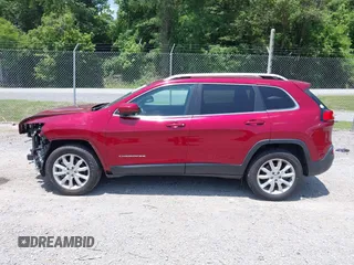 2016 Jeep Cherokee Limited with VIN 1C4PJMDB3GW267073, listed as a IAAI auction lot 42457201 with 84,325 mi miles and . Bid and sale history available at DreamBid. Image 14.