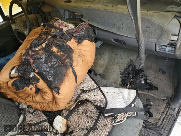 1992 Ford F-250 z VIN 1FTHX26G4NKB83915, wystawiony jako Copart lot #55854535 z przebiegiem Nie podano mil oraz Szkoda całkowita • Salvage title. Historia ofert i sprzedaży dostępna na DreamBid. Obrazek 8.
