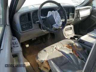 1999 GMC New Sierra 1500 SLE with VIN 2GTEC19T2X1547558, listed as a Copart auction lot 50364915 with 328,396 mi miles and Salvage Title. Bid and sale history available at carsss.com. Image 8.