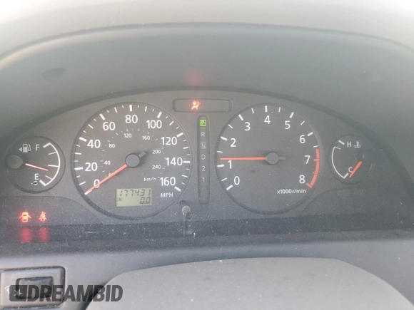 2001 Nissan Maxima GXE z VIN JN1CA31D11T828767, wystawiony jako Copart lot #69504024 z przebiegiem 177 431 mil mil oraz Szkoda całkowita • Salvage title. Historia ofert i sprzedaży dostępna na DreamBid. Obrazek 9.