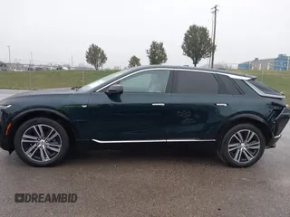 2024 Cadillac LYRIQ Luxury z VIN 1GYKPPRL5RZ129185, wystawiony jako IAAI lot #40825414 z przebiegiem 621 mil mil oraz . Historia ofert i sprzedaży dostępna na DreamBid. Obrazek 14.