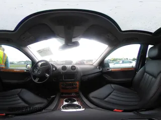 2007 Mercedes-Benz M 350 z VIN 4JGBB86E07A262721, wystawiony jako IAAI lot #42177769 z przebiegiem 208 392 mil mil oraz . Historia ofert i sprzedaży dostępna na DreamBid. Obrazek 18.