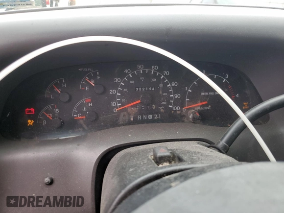1999 Ford F-250 XL with VIN 1FTNX20F4XED44462, listed as a Copart auction lot 42911735 with 322,144 mi miles and Salvage title. Bid and sale history available at DreamBid. Image 9.