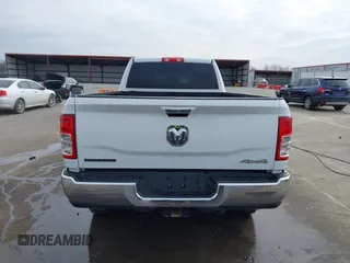 2019 Ram 2500 Big Horn with VIN 3C6UR5JL5KG703032, listed as a IAAI auction lot 41700190 with 90,215 mi miles. Bid and sale history available at carsss.com. Image 16.