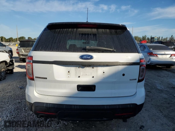 2015 Ford Utility Police Interceptor with VIN 1FM5K8AR7FGC26673, listed as a Copart auction lot 89396895 with 62,018 mi miles and Salvage Title. Bid and sale history available at carsss.com. Image 6.