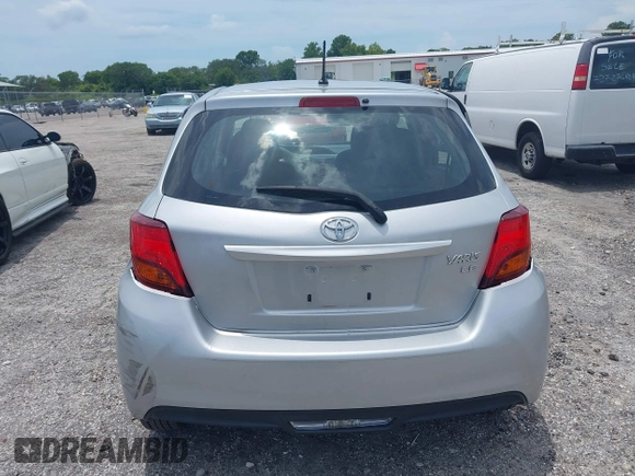 2015 Toyota Yaris L z VIN VNKKTUD30FA019329, wystawiony jako IAAI lot #42547504 z przebiegiem 54 848 mil mil oraz . Historia ofert i sprzedaży dostępna na DreamBid. Obrazek 16.