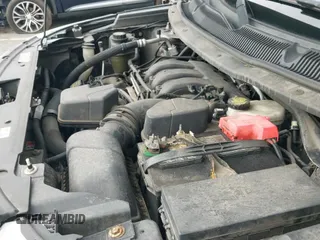 2011 Ford Explorer XLT с VIN 1FMHK8D89BGA58528, выставлен на аукционе IAAI как лот 43270735 с пробегом 174 062 миль миль и . История ставок и продаж доступна на DreamBid. Изображение 19.