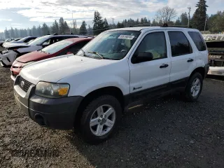 2006 Ford Escape Hybrid with VIN 1FMYU96H16KA20744, listed as a Copart auction lot 83619374 with 173,021 mi miles and Clean Title. Bid and sale history available at carsss.com. Image 1.