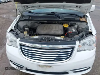 2016 Chrysler Town & Country Touring with VIN 2C4RC1BG3GR187720, listed as a IAAI auction lot 42088954 with 122,127 mi miles. Bid and sale history available at carsss.com. Image 10.