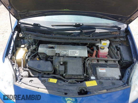 2011 Toyota Prius I with VIN JTDKN3DU3B0315824, listed as a IAAI auction lot 42034022 with 230,653 mi miles. Bid and sale history available at carsss.com. Image 10.