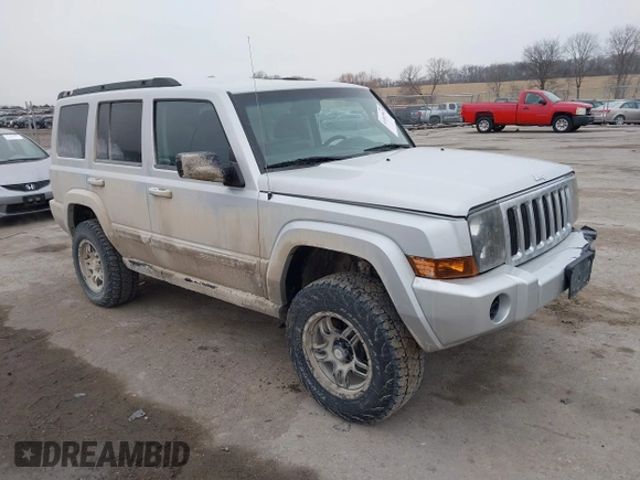 2007 Jeep Commander Sport с VIN 1J8HG48P07C577569, выставлен на аукционе IAAI как лот 41497583 с пробегом 245 446 миль миль и . История ставок и продаж доступна на DreamBid. Изображение 1.