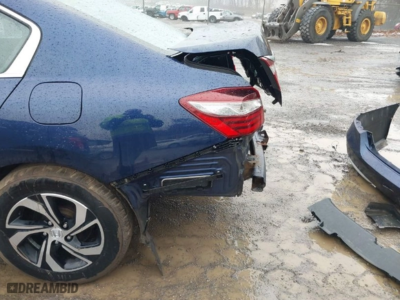 2017 Honda Accord Sedan LX with VIN 1HGCR2F32HA264571, listed as a IAAI auction lot 41476685 with NaN miles. Bid and sale history available at carsss.com. Image 18.