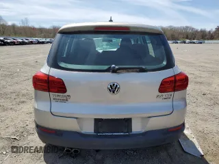 2012 Volkswagen Tiguan S with VIN WVGBV7AX6CW599465, listed as a Copart auction lot 54401705 with 107,434 mi miles and Clean Title. Bid and sale history available at DreamBid. Image 6.