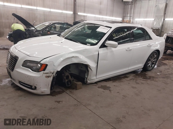 2014 Chrysler 300 with VIN 2C3CCAGG9EH365877, listed as a IAAI auction lot 41500564 with 89,384 mi miles. Bid and sale history available at carsss.com. Image 18.