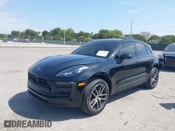 2024 Porsche Macan with VIN WP1AA2A55RLB14867, listed as a IAAI auction lot 41821087 with 7,254 mi miles and . Bid and sale history available at DreamBid. Image 18.