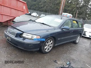 2002 Volvo V70 with VIN YV1SW58D921186348, listed as a IAAI auction lot 40729522 with 159,385 mi miles and . Bid and sale history available at DreamBid. Image 2.