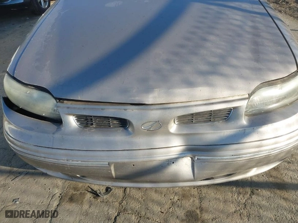 1998 Oldsmobile Cutlass GLS with VIN 1G3NG52M8W6329307, listed as a IAAI auction lot 41650812 with NaN miles. Bid and sale history available at carsss.com. Image 6.
