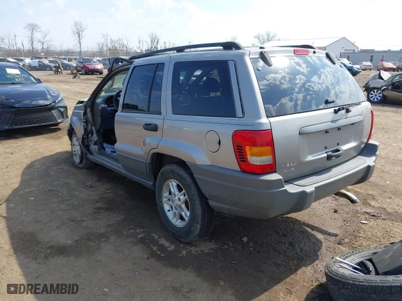 2002 Jeep Grand Cherokee Laredo with VIN 1J4GW48N42C188117, listed as a IAAI auction lot 41794232 with 1 mi miles. Bid and sale history available at carsss.com. Image 3.