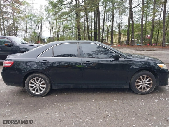 2011 Toyota Camry LE with VIN 4T1BK3EK1BU128866, listed as a IAAI auction lot 41990577 with 291,043 mi miles. Bid and sale history available at carsss.com. Image 13.