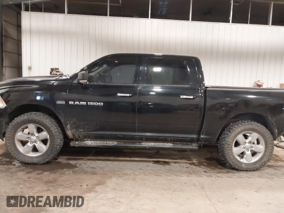 2012 Ram 1500 Big Horn with VIN 1C6RD7LTXCS146058, listed as a IAAI auction lot 41583380 with 183,037 mi miles. Bid and sale history available at carsss.com. Image 14.