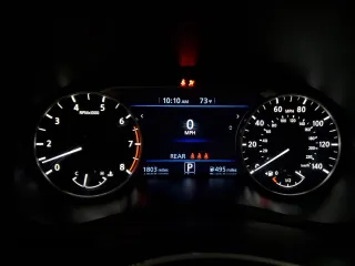 2025 Nissan Altima SV z VIN 1N4BL4DV2SN393878, wystawiony jako Copart lot #60689475 z przebiegiem 1 803 mil mil oraz Czysty tytuł • Clean title. Historia ofert i sprzedaży dostępna na DreamBid. Obrazek 9.