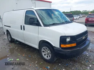 2013 Chevrolet Express Cargo Van with VIN 1GCSGAFX5D1173625, listed as a IAAI auction lot 41925806 with 365,298 mi miles. Bid and sale history available at carsss.com. Image 1.