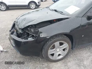 2009 Pontiac G6 1SA z VIN 1G2ZG57B594132964, wystawiony jako IAAI lot #42330133 z przebiegiem 139 695 mil mil oraz . Historia ofert i sprzedaży dostępna na DreamBid. Obrazek 18.