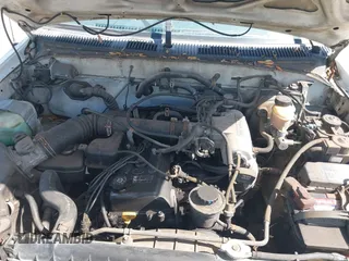 1998 Toyota Tacoma with VIN 4TANL42N2WZ022014, listed as a IAAI auction lot 41721566 with 175,566 mi miles. Bid and sale history available at carsss.com. Image 10.
