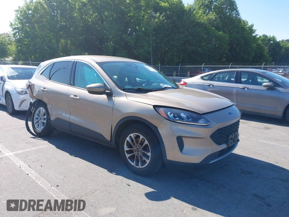 2021 Ford Escape SE with VIN 1FMCU0G67MUA00194, listed as a IAAI auction lot 42406942 with 62,553 mi miles and . Bid and sale history available at DreamBid. Image 1.