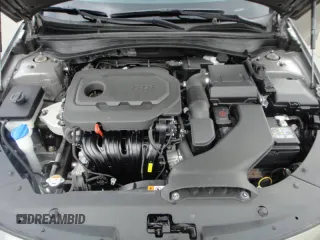 2017 Kia Optima EX with VIN 5XXGU4L39HG177348, listed as a Copart auction lot 60940355 with 28,500 mi miles and Clean title. Bid and sale history available at DreamBid. Image 7.